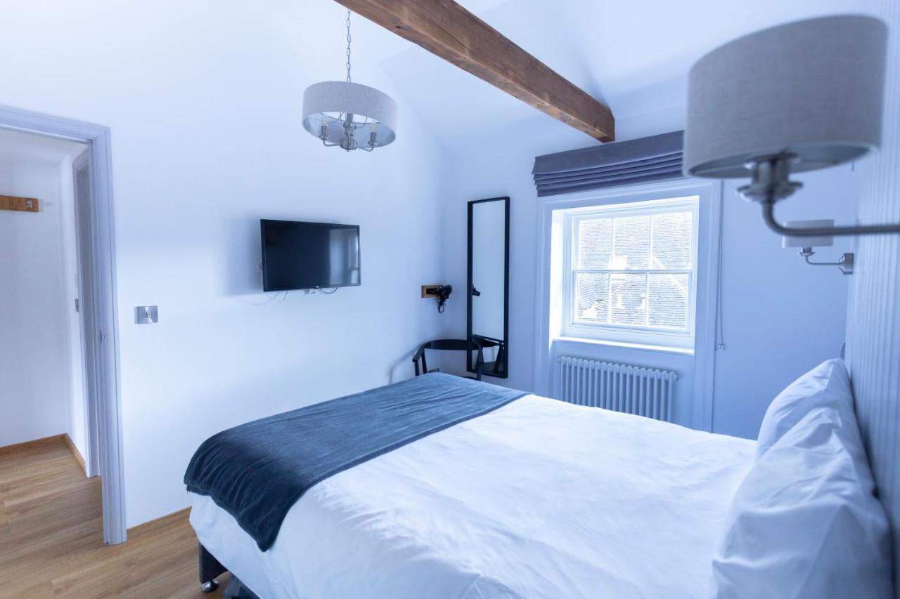 Number 8 Hotel Canterbury Bagian luar foto